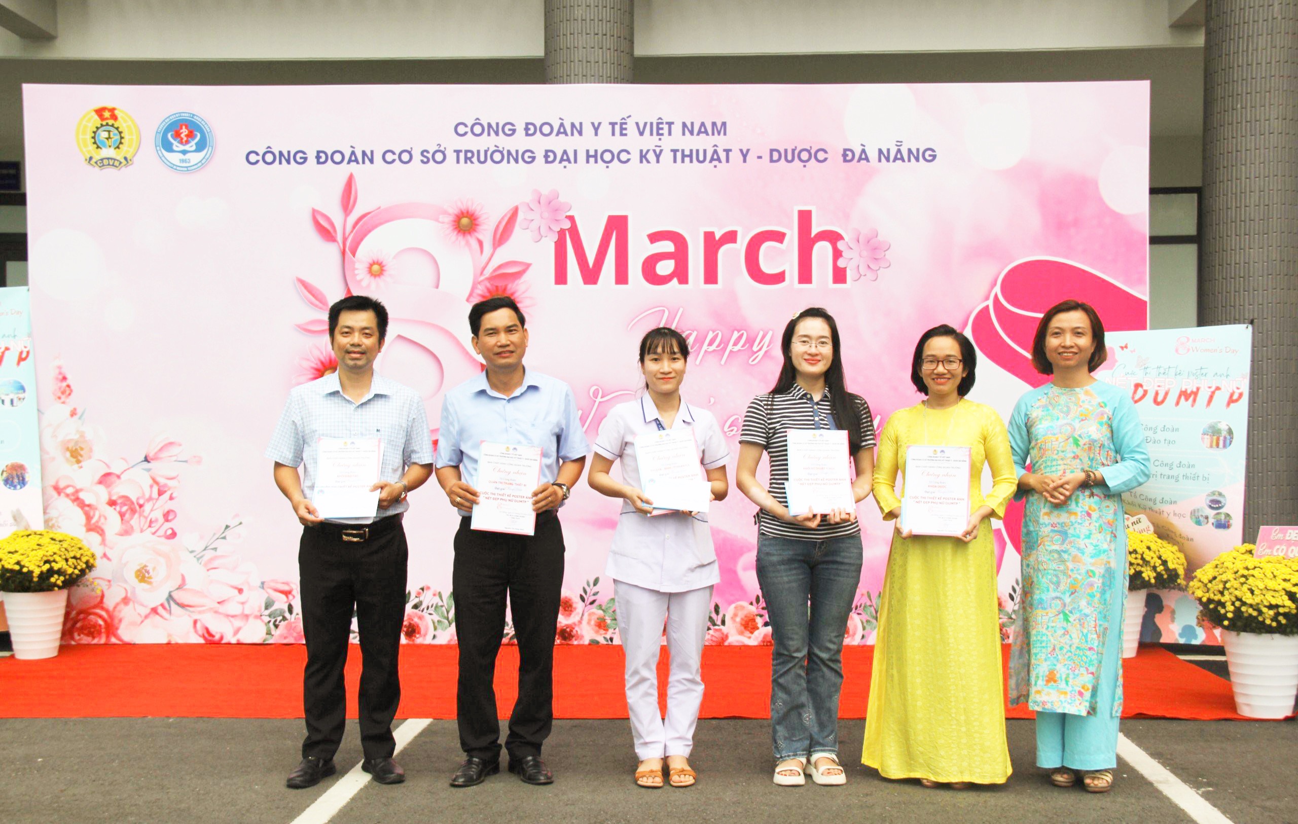 Công đoàn Trường Đại học Kỹ thuật Y - Dược Đà Nẵng tổ chức các hoạt động chào mừng kỷ niệm Ngày quốc tế phụ nữ 8/3