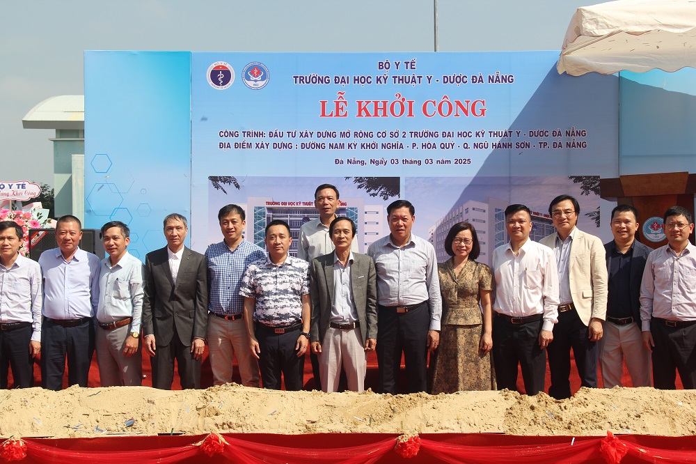 LỄ KHỞI CÔNG DỰ ÁN ĐẦU TƯ XÂY DỰNG MỞ RỘNG CƠ SỞ 2 TRƯỜNG ĐẠI HỌC KỸ THUẬT Y - DƯỢC ĐÀ NẴNG