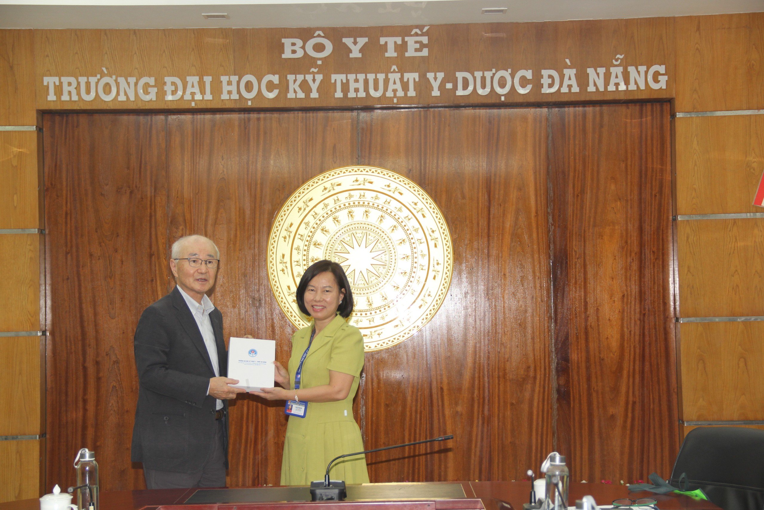 Trường Đại học Kỹ thuật Y - Dược Đà Nẵng đón tiếp và làm việc với Trường Đại học Chubu Gakuin, Nhật Bản