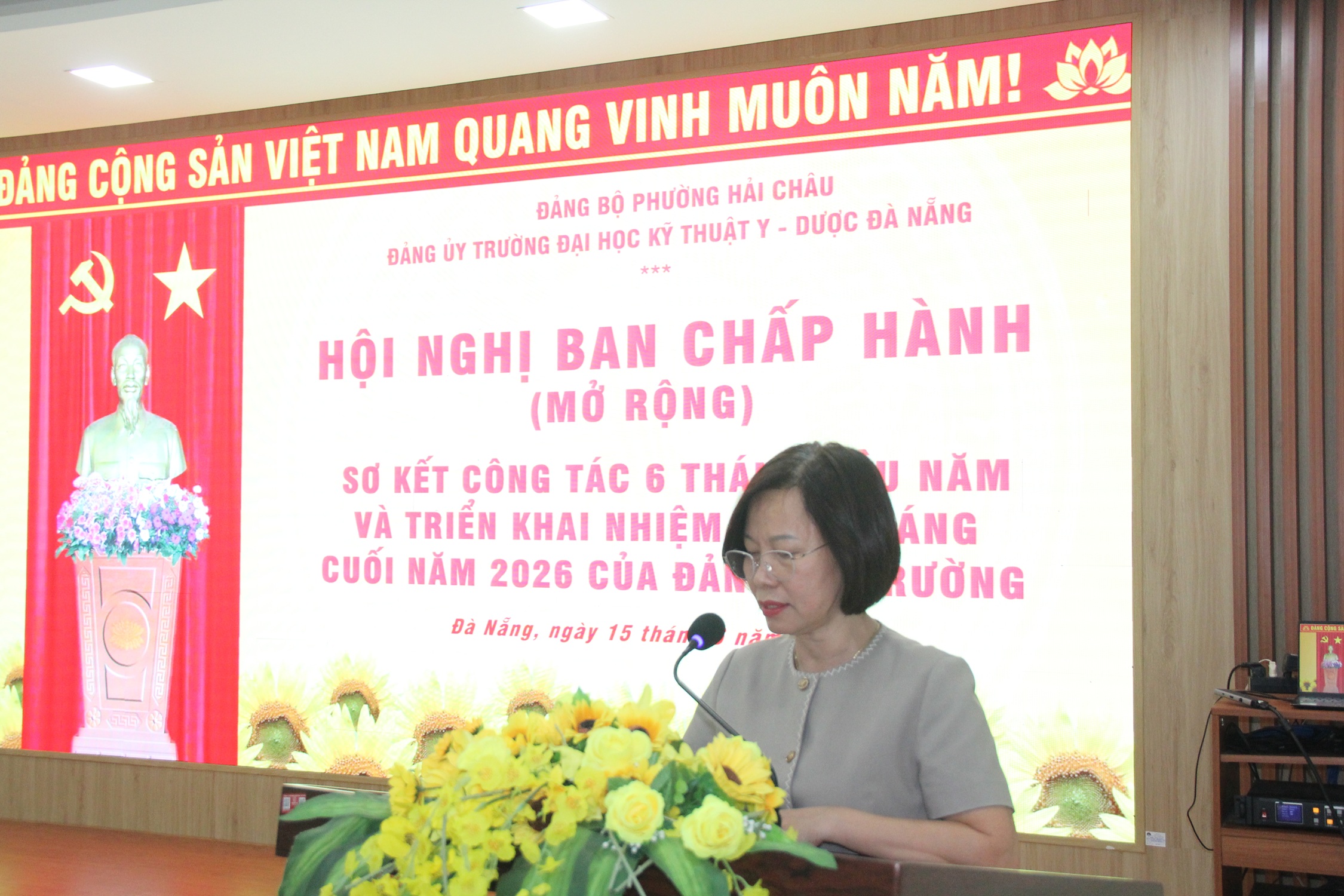 Đảng bộ Trường Đại học Kỹ thuật Y - Dược Đà Nẵng sơ kết công tác 6 tháng đầu năm, triển khai nhiệm vụ 6 tháng cuối năm 2026